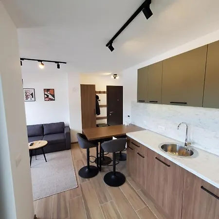 - Ravna Planina Pale