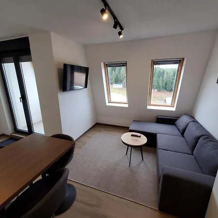 - Ravna Planina Apartment *